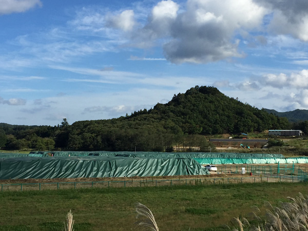 飯館村 除染土仮置 飯館村 除染土仮置