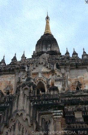 ガドパリン寺院