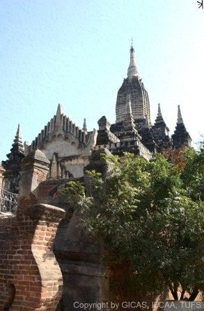 シュウェグーヂー寺院